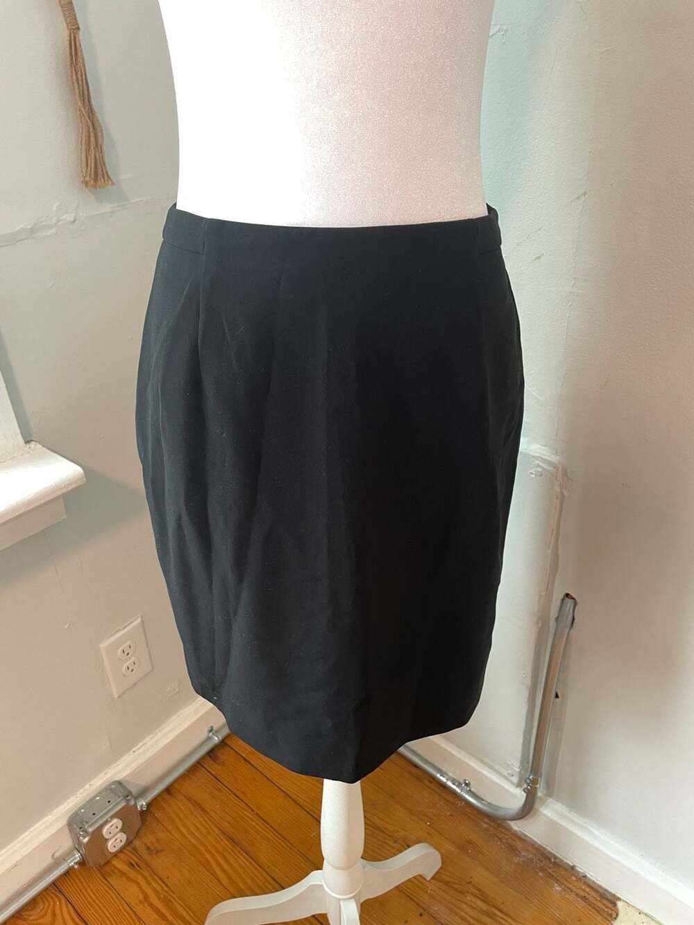 Ann Taylor Petite Pencil Skirt Black Size 6P